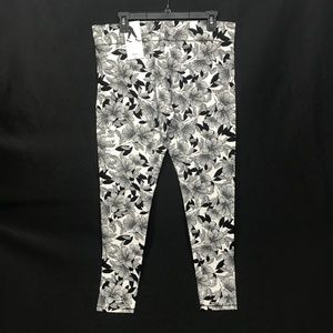 Black & White Floral Full Length Leggings Large